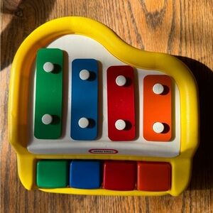 Little Tykes 4 note xylophone piano